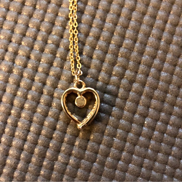 Vintage ‘90s Gold Tone July Birthstone Heart Pendant Necklace and Bracelet Set - Picture 5 of 8